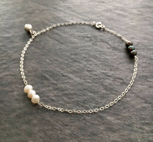 Load image into Gallery viewer, Black and White Pearl Anklet. Black and White Freshwater Pearl Sterling Silver Ankle Bracelet with Bell Charm. Genuine Pearl Anklet.