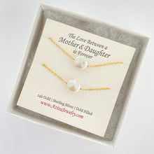 Load image into Gallery viewer, Mother Daughter Pearl Necklaces. Gold Mommy Necklace and Heart Necklace Set. Sterling Silver or Gold
