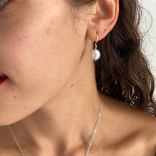 Load image into Gallery viewer, Gray Oval Freshwater Pearl Sterling Silver Handmade Earrings

