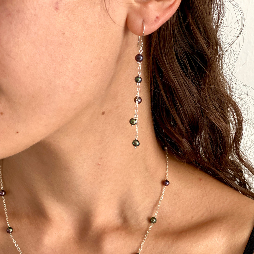 Black Pearl Earrings. Long Chain dangle peacock pearl earrings. Sterling Silver or 14k Gold Wire. Small freshwater pearls Earrings.