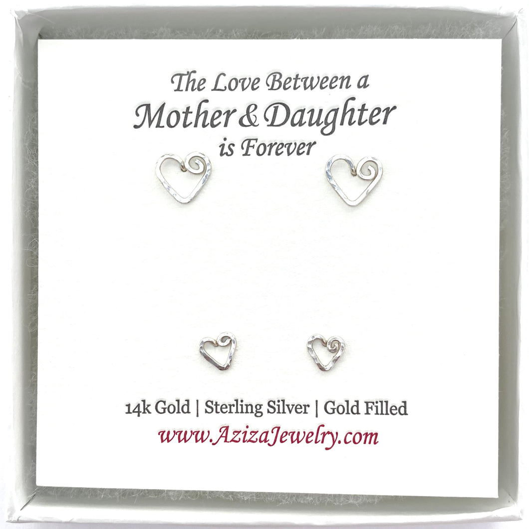 Mother Daughter Heart Earrings. 2 Pairs Sterling Silver Heart Studs Set in Medium and Small Earrings. Push Present. Mom to Be Gift