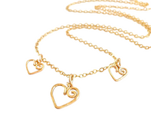 Load image into Gallery viewer, Mother Children Heart Charms Necklace. Mom Charm Necklace. 14k Gold Filled Multiple Hearts Charms Mother&#39;s Day Necklace
