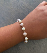 Load and play video in Gallery viewer, Off White Pearl Bracelet. Genuine Freshwater Pearl Sterling Silver Bracelet.

